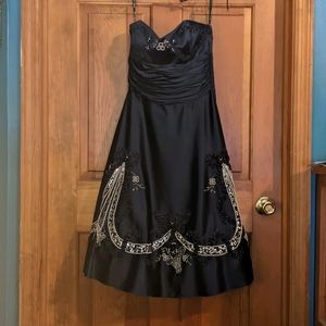 Betsey Johnson midnight blue cocktail dress